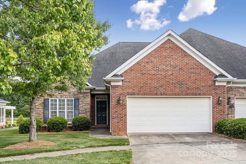 2910 Lake James Court sold townhome in Saint James, Monroe, NC