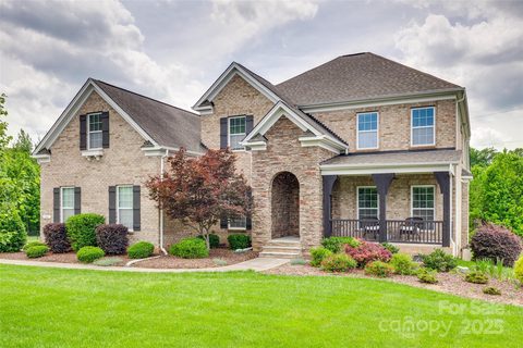 308 Hollister Estates Drive sold home in Hollister, Waxhaw, NC