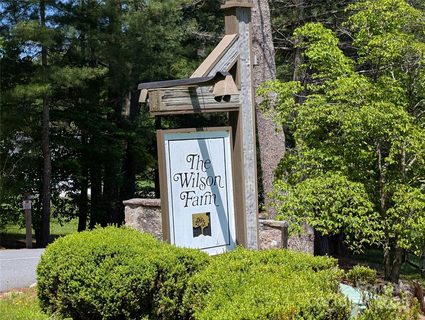 00 Winterberry Drive active lot in Wilson Farm, Hendersonville, NC