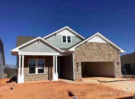 1008 Rabbit Hill Lane