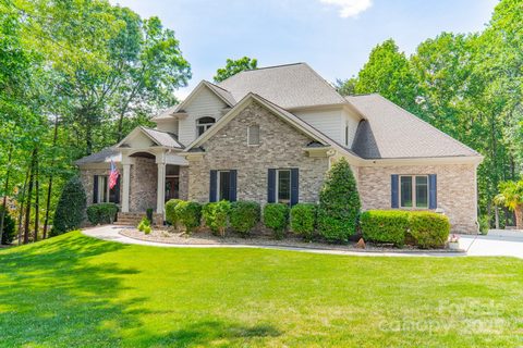123 Archbell Point Lane sold home in Shavenders Bluff, Mooresville, NC