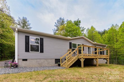 71 Austin Drive sold home in Sagewood Forest, Marshall, NC