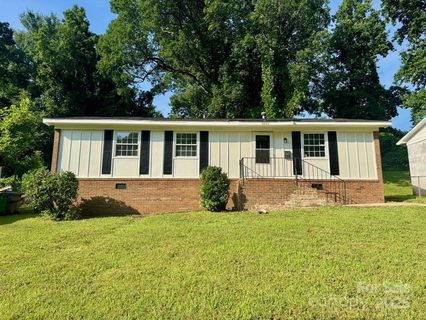 2020 Longleaf Drive sold home in Pine Valley, Charlotte, NC