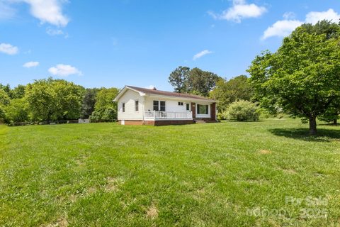 1725 Fallston Road sold home in Crestland Heights, Shelby, NC