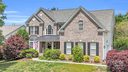 1031 Butterburr Drive sold home in Matthews, SC