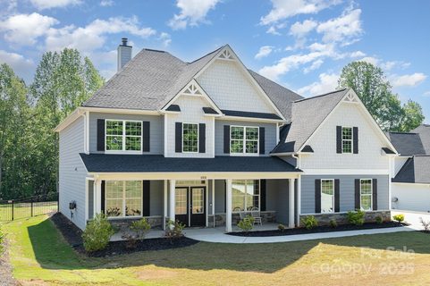 6814 Forney Hill Road sold home in Creek Run, Denver, NC