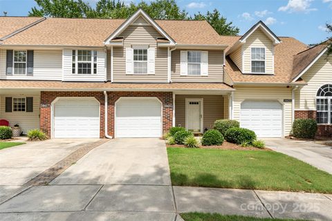 10421 Columbia Crest Court sold home in Covington At Providence, Charlotte, NC