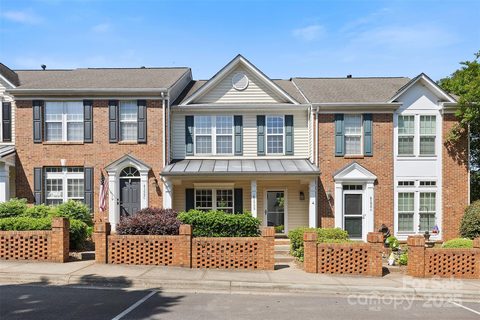 4100 B Christine Lane sold townhome in Alma Village, Waxhaw, NC