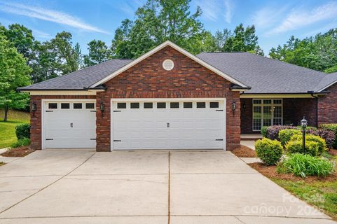 4860 Sherborne Drive sold home in Clare Haven, Harrisburg, NC