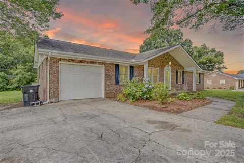 6573 Weldon Circle sold home in Taymor, Concord, NC