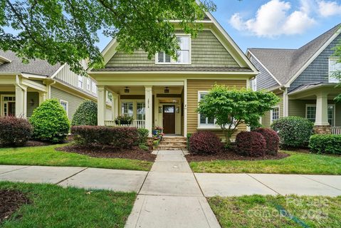 15714 Laurel Oak Crescent sold home in The Woodlands At Davidson, Davidson, NC