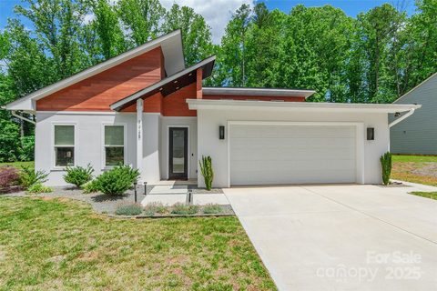 7728 Shalom Drive sold home in Havana Park, Charlotte, NC