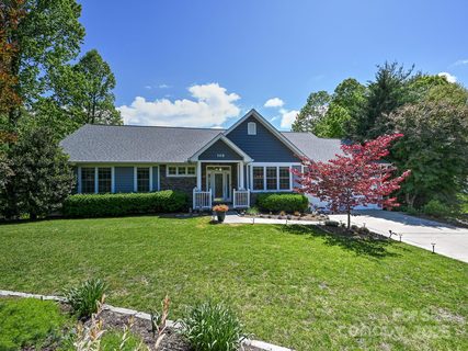 105 Spring Path sold home in Wildwood Heights, Hendersonville, NC