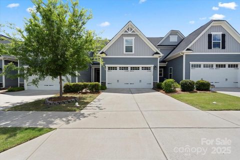 1108 Stella Court