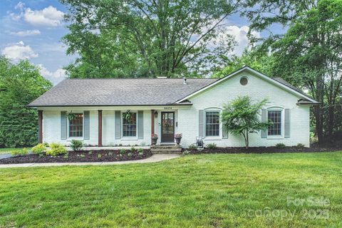 6624 Lancer Drive