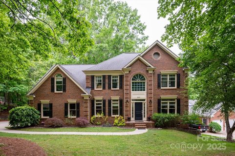 8227 Lansford Road sold home in Providence West, Charlotte, NC
