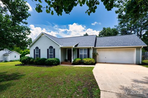 112 Brookshire Drive sold home in Huntington Place, Fort Mill, SC