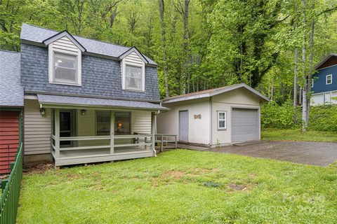 5 Creekside Drive sold townhome in Creekside Villas, Maggie Valley, NC