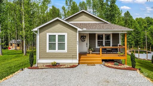 95 Walt Drive sold home in Honeycrisp, Hendersonville, NC