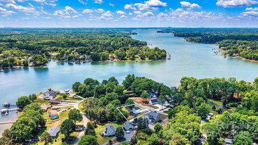 139 Elysian Drive sold home in Mooreland Estates, Mooresville, NC