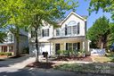 18629 Coachmans Trace sold home in Cornelius, SC