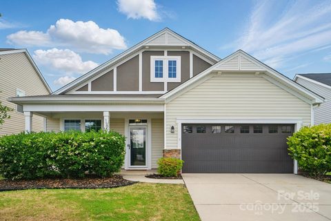 1957 Tablerock Drive sold home in Kings Grove Manor, York, SC