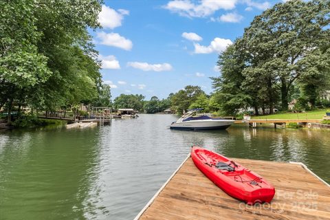 147 Bluewing Lane sold home in Lakeside Park, Mooresville, NC