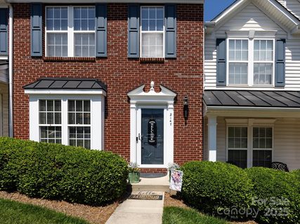 2147 Lake Breeze Lane sold townhome in Mariners Pointe At Smithstone, Denver, NC