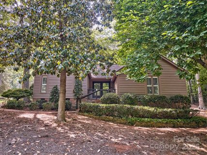 46 Timberidge Drive
