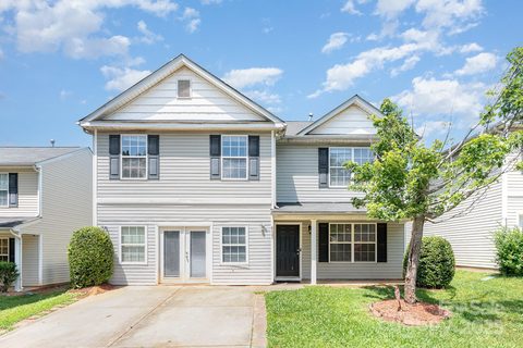 5141 Grays Ridge Drive sold home in Christenbury Hills, Charlotte, NC