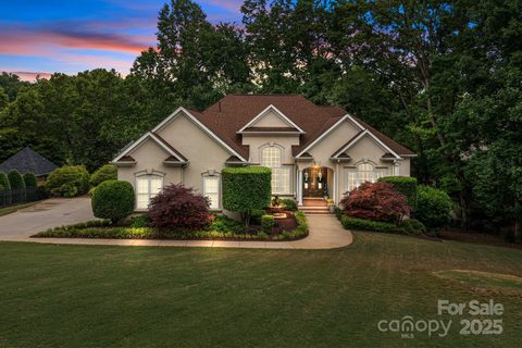400 Maymont Drive