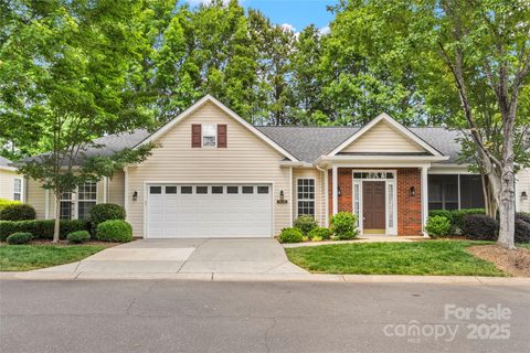 9430 Duckhorn Drive sold townhome in Southbrook, Charlotte, NC