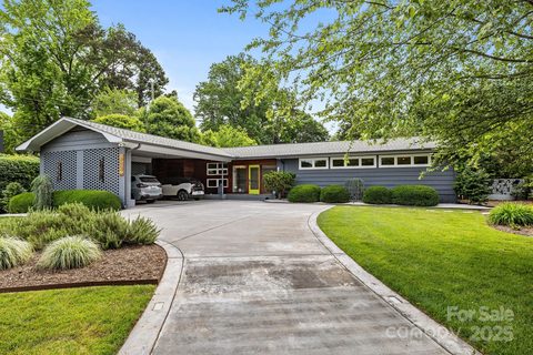2121 Valencia Terrace sold home in Town And Country Estates, Charlotte, NC