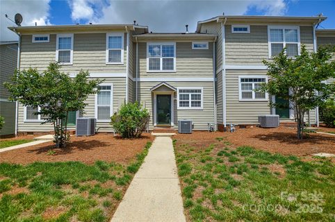 105 Woodsong Lane sold townhome in Sunridge Place, Mooresville, NC