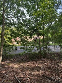 37 W Fairway Drive sold home in Golf Mountain Estates, Etowah, NC