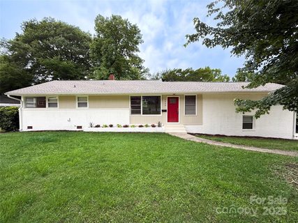 2469 Elkwood Circle sold home in Shamrock Gardens, Charlotte, NC
