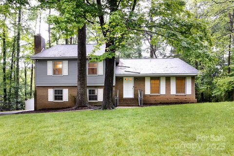 509 Selkirk Place