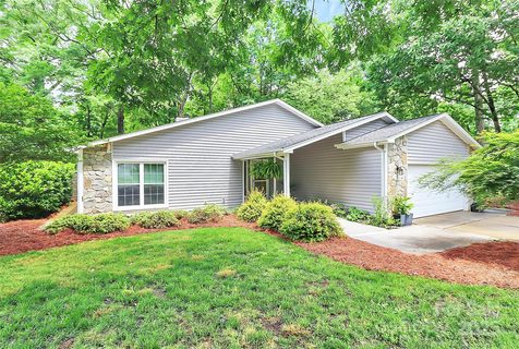 3708 Sweetgrass Lane sold home in Cedar Woods, Charlotte, NC