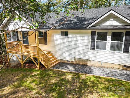 168 Erwin Hill Drive sold home in Laurel Cove Retreat, Etowah, NC