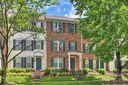 15639 Sir Charles Place sold home in Charlotte, SC