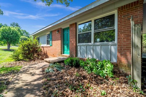 Previously sold for $220,000