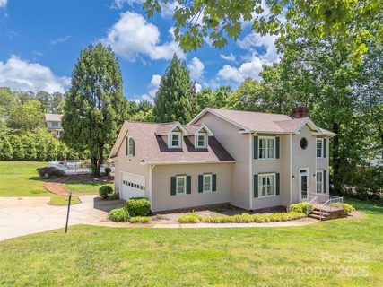 312 Briarwood Drive sold home in Forest Hills South, Rutherfordton, NC