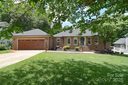 16433 Grapperhall Drive sold home in Huntersville, SC