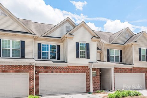 Previously sold for $476,000