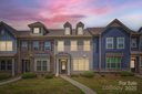 19812 Elise Caroline Alley sold home in Davidson, SC