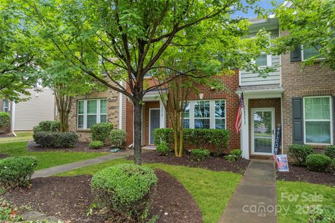 18460 W Catawba Avenue sold townhome in Harborside Townhomes, Cornelius, NC