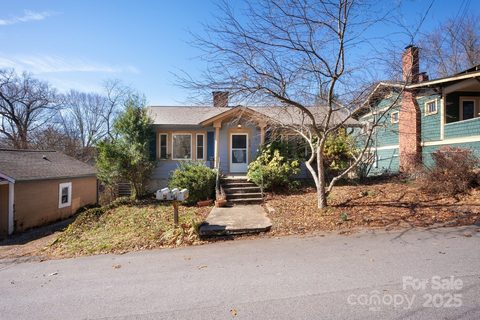 17 19 Hubbard Avenue active home in West Asheville, Asheville, NC