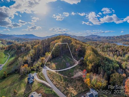 00 Aster Ridge Drive active lot in Aster Ridge, Waynesville, NC