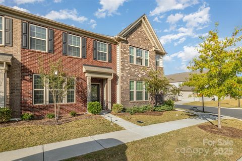3436 Scottish Fern Lane sold townhome in The Greens, Indian Land, SC
