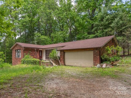 3 N Marley Drive sold home in Butt Mountain Estates, Flat Rock, NC